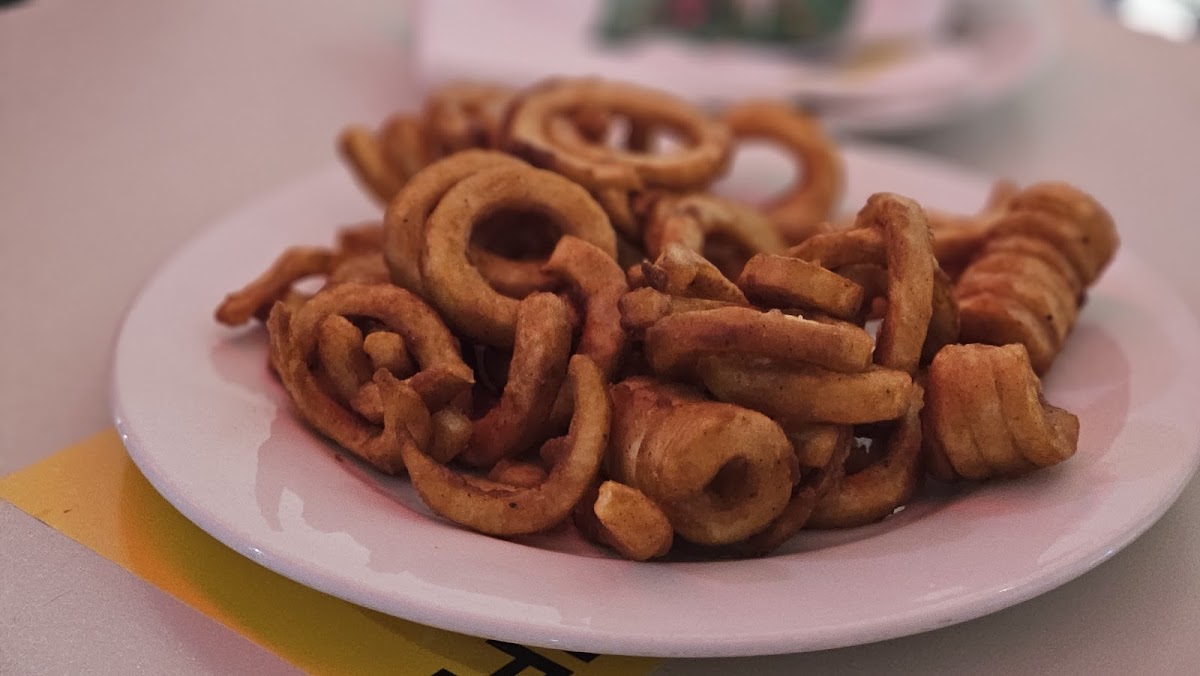 Howdy Emporium Mall-8